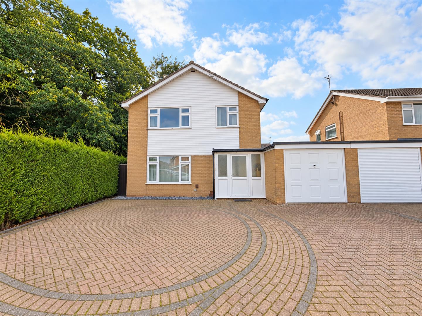 House Hickling Drive in West Suffolk