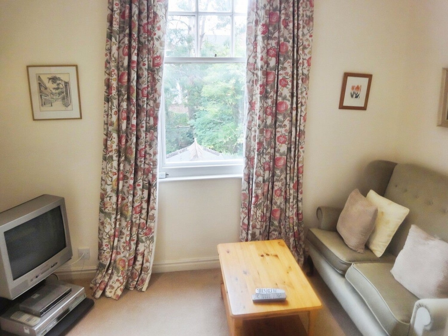 Flat Powderham Crescent in Exeter
