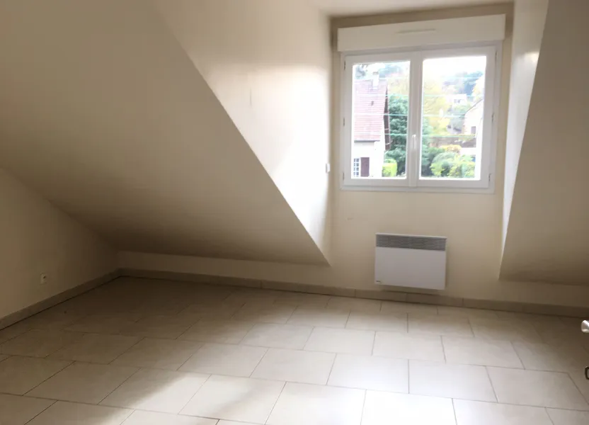 Chambre Rue Charles de Gaulle à Bures-sur-Yvette