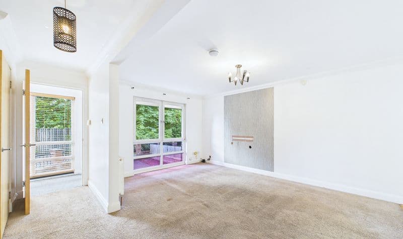 House Overton Road in Cambuslang