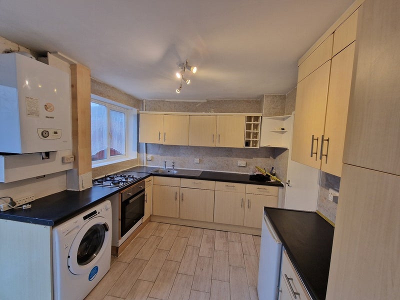 House Garrick Walk in Crawley