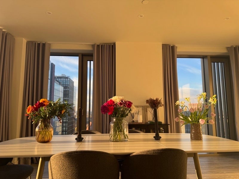 Flat Westfield Avenue in Greater London