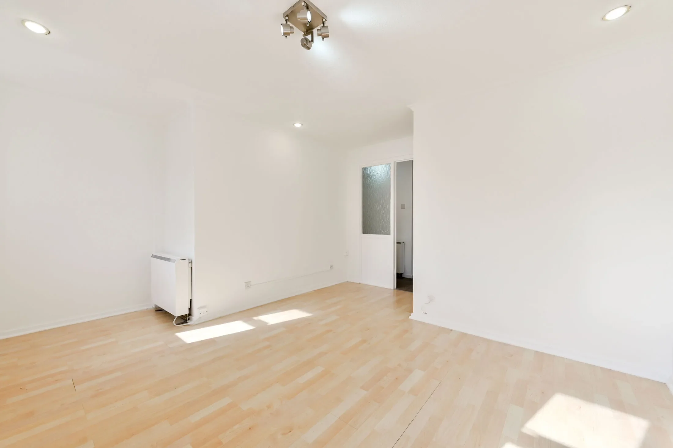 Flat Nimrod Close in Greater London