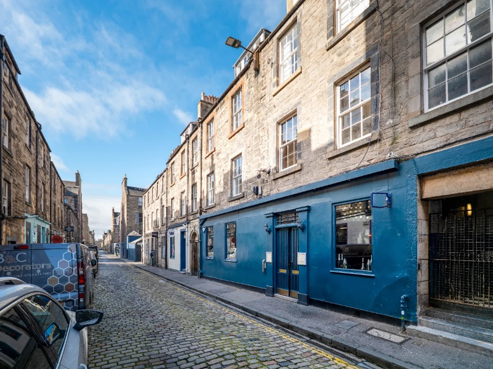 Flat Thistle Street North West Lane in City of Edinburgh
