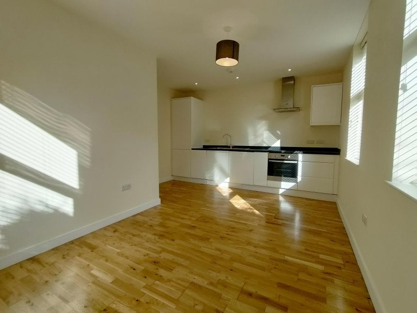 Flat Boltro Road in Mid Sussex