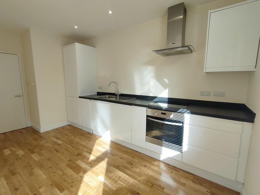 Flat Boltro Road in Mid Sussex