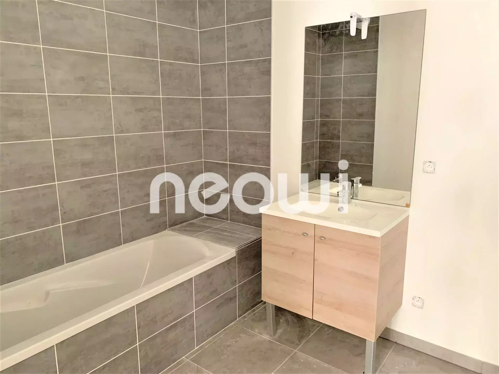 Appartement Rue Pasteur à Grigny-sur-Rhône