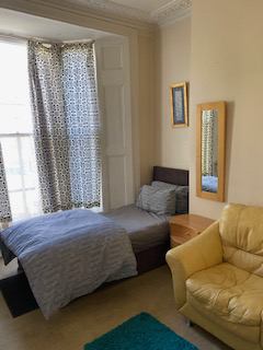 Room Berriman Road in Greater London