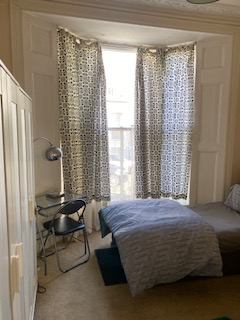 Room Berriman Road in Greater London