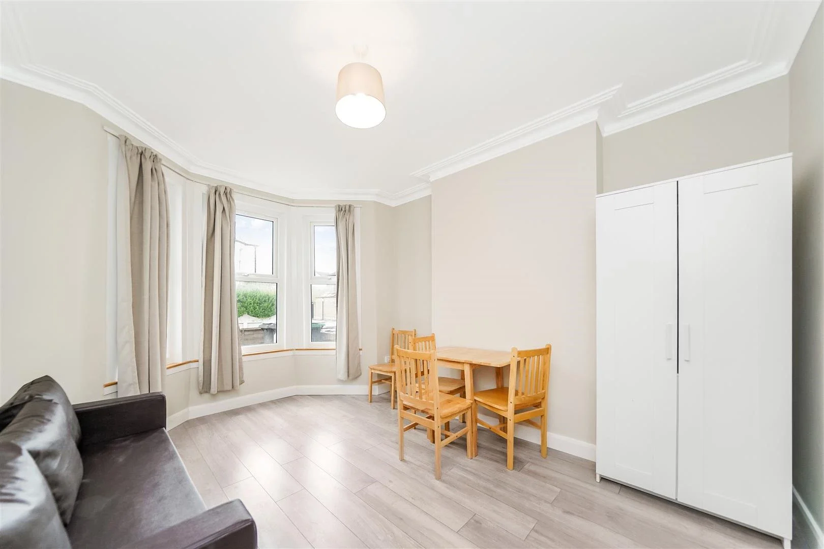 House Chesterfield Gardens in Greater London