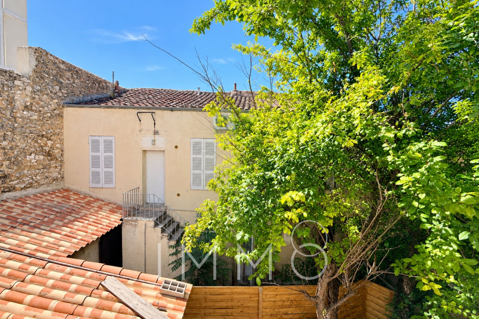 Flat Boulevard de la Thèse in Marseille