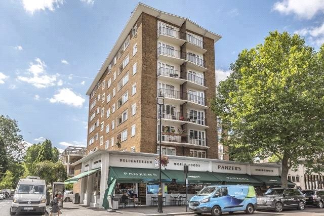 Flat Wellington Road in Greater London