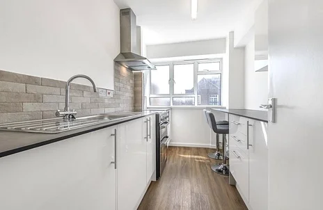 Flat Wellington Road in Greater London