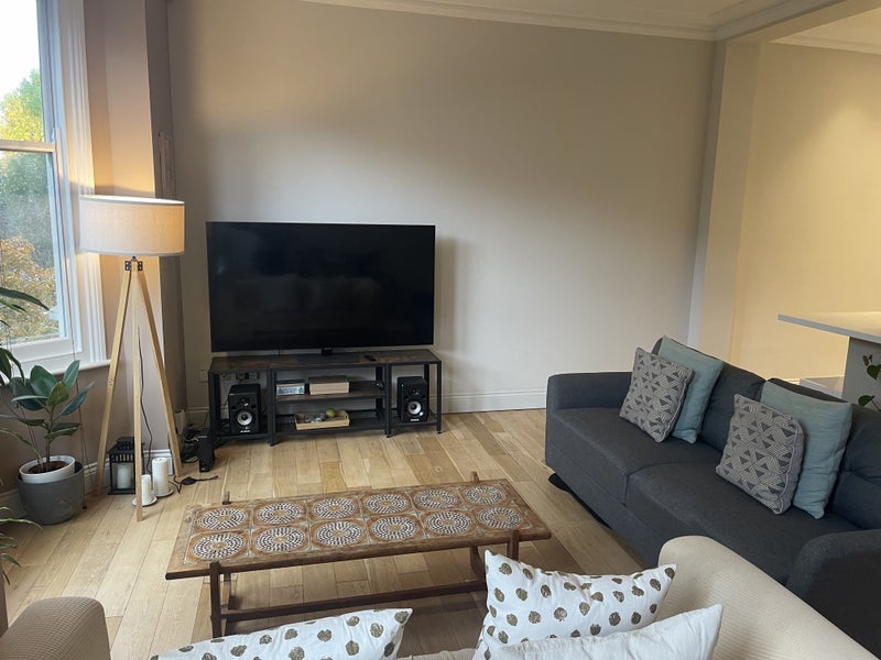Room Huddleston Road in Greater London