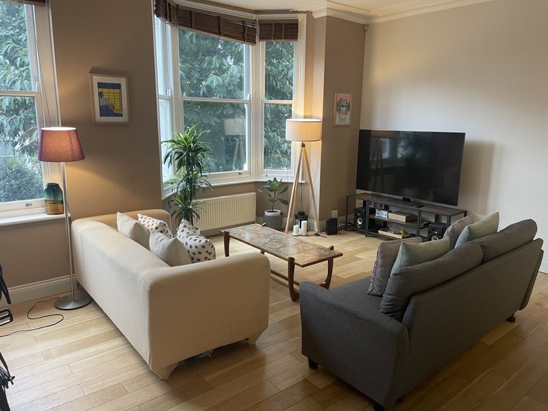Room Huddleston Road in Greater London