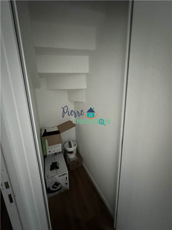 Appartement D 982 à Saint-Jean-de-Folleville