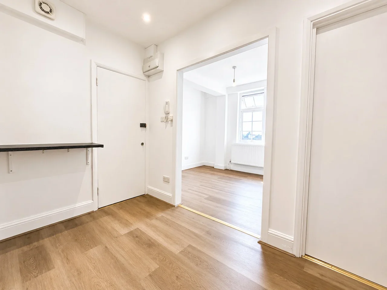 Flat Beatty Road in Greater London