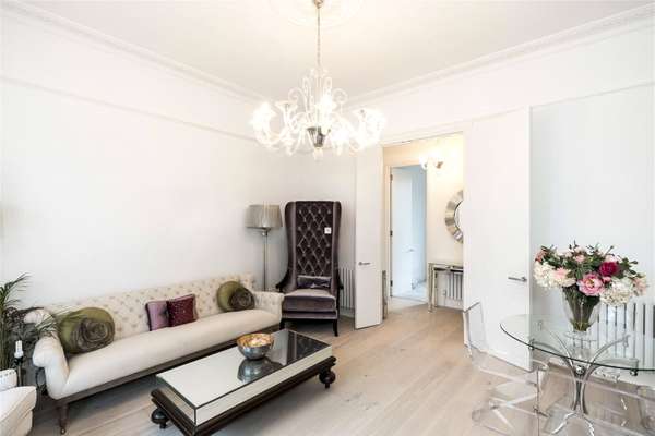 Flat Warwick Avenue in City of Westminster