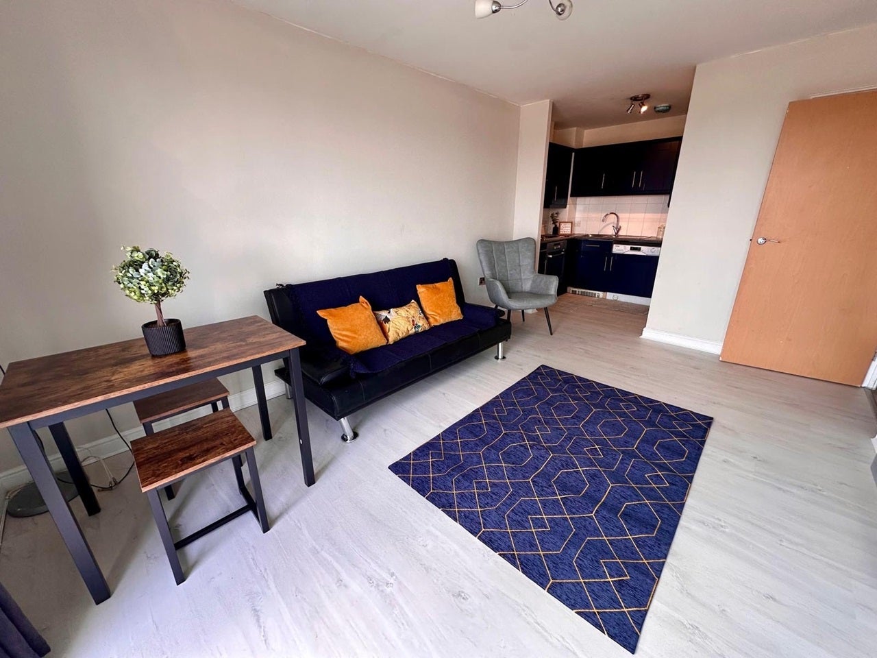 Flat Citygate House in Greater London