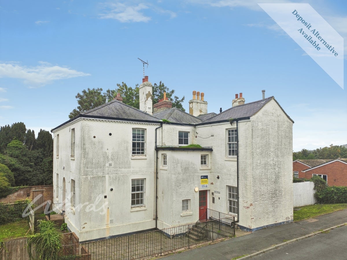 Flat Sir John Moore Avenue in Folkestone and Hythe District