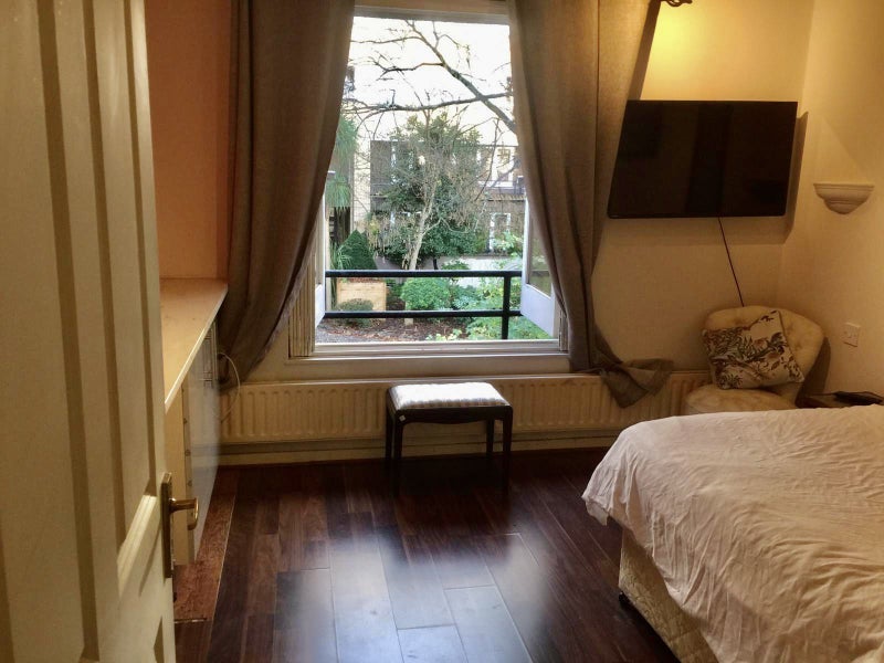 House Porchester Mews in City of Westminster