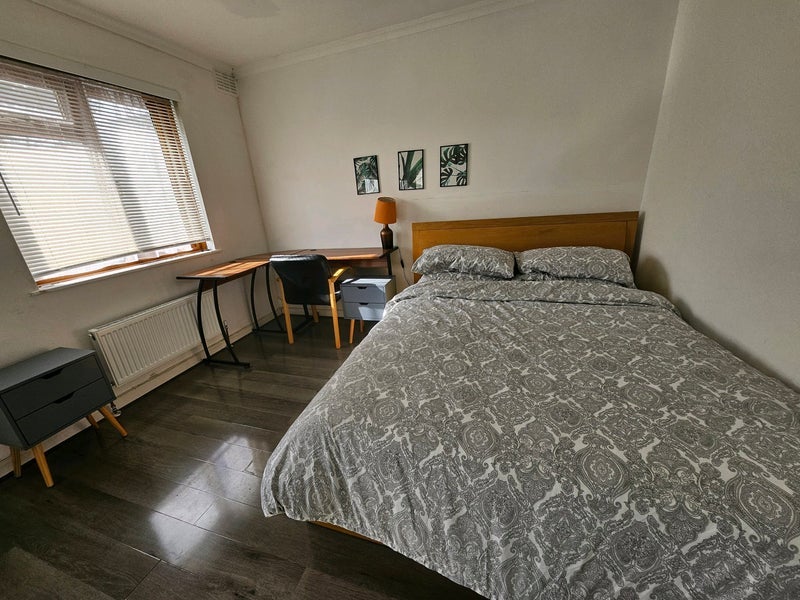 Room Perry Vale in Greater London