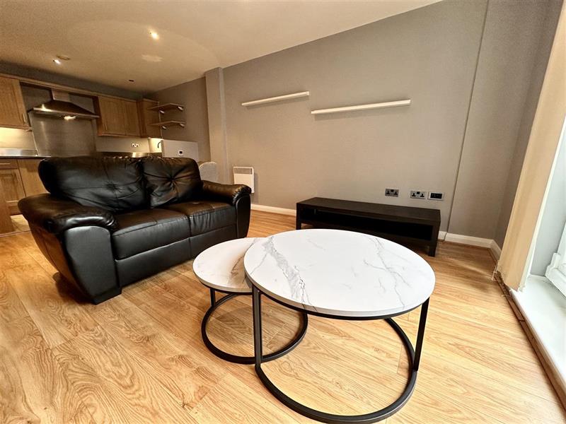 Flat Taylorson Street South in Salford