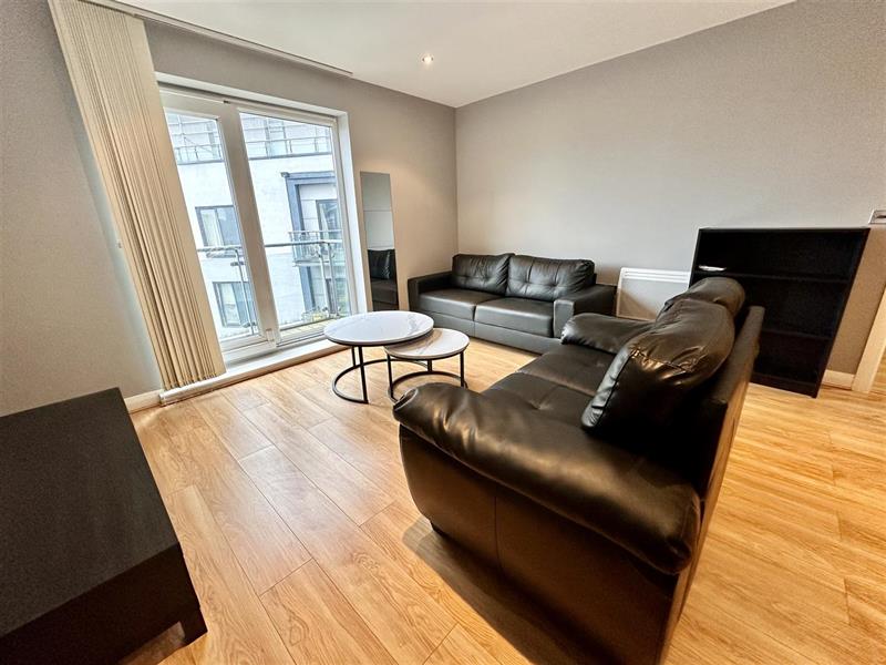 Flat Taylorson Street South in Salford
