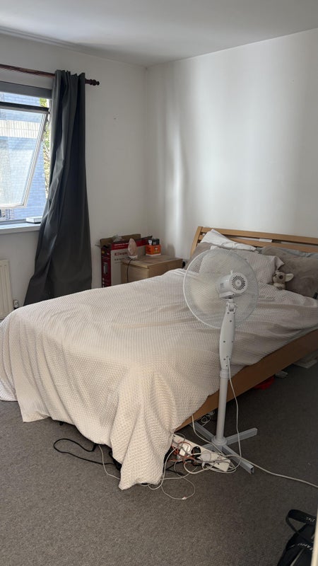 Room Palmers Road in Greater London