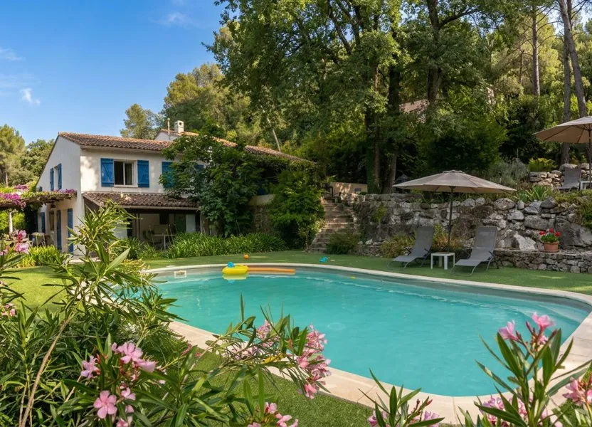 House Chemin du Loup in Roquefort-les-Pins