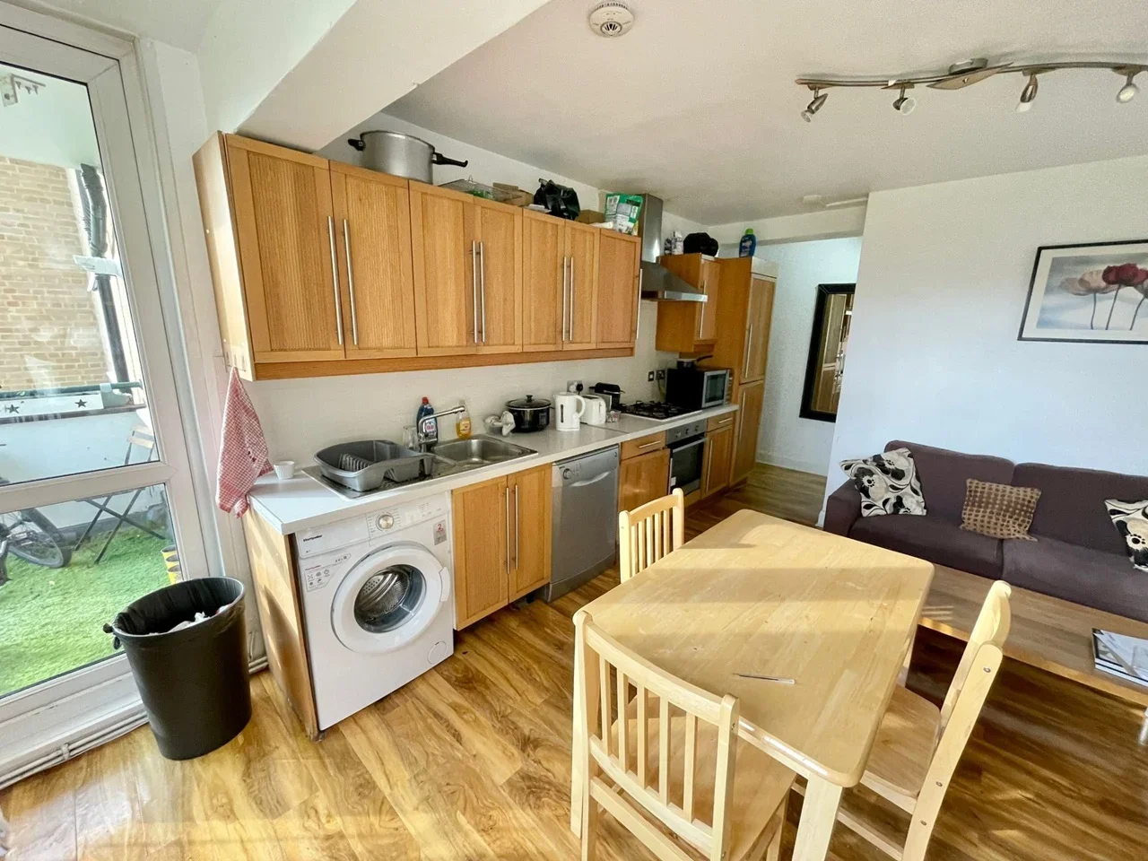 Room Smithwood Close in Greater London
