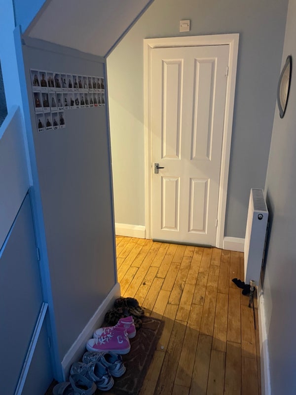 Room Wyncham Avenue in Greater London