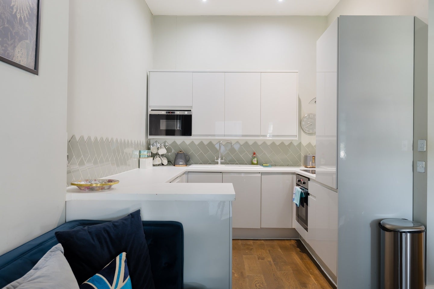 Flat Harrow Road in City of Westminster