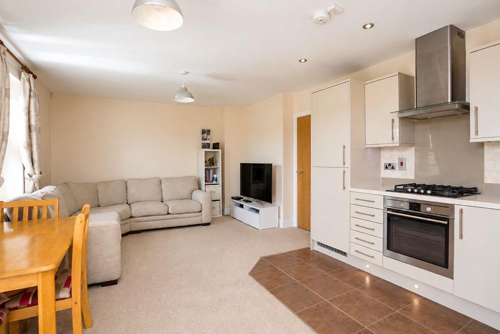 Flat Cambridge Square in City of Westminster