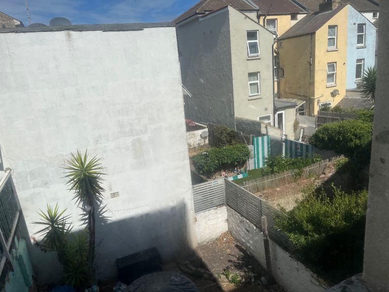 Flat Pevensey Road in Eastbourne