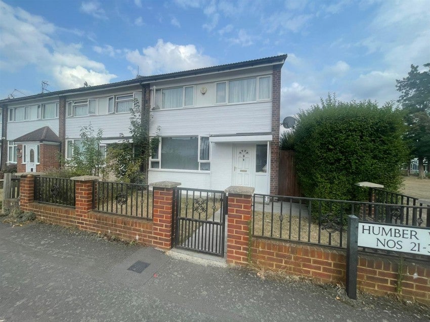 House Humber Way in Slough