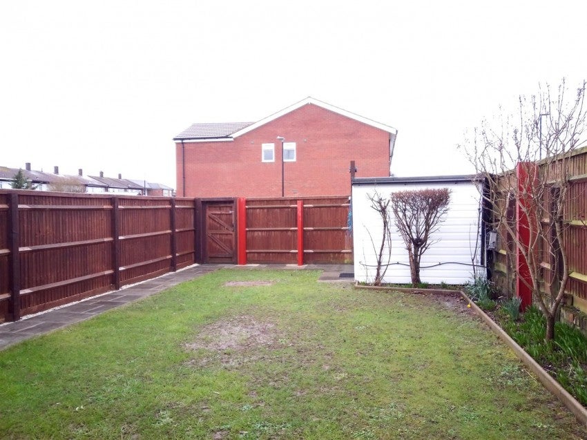 House Humber Way in Slough