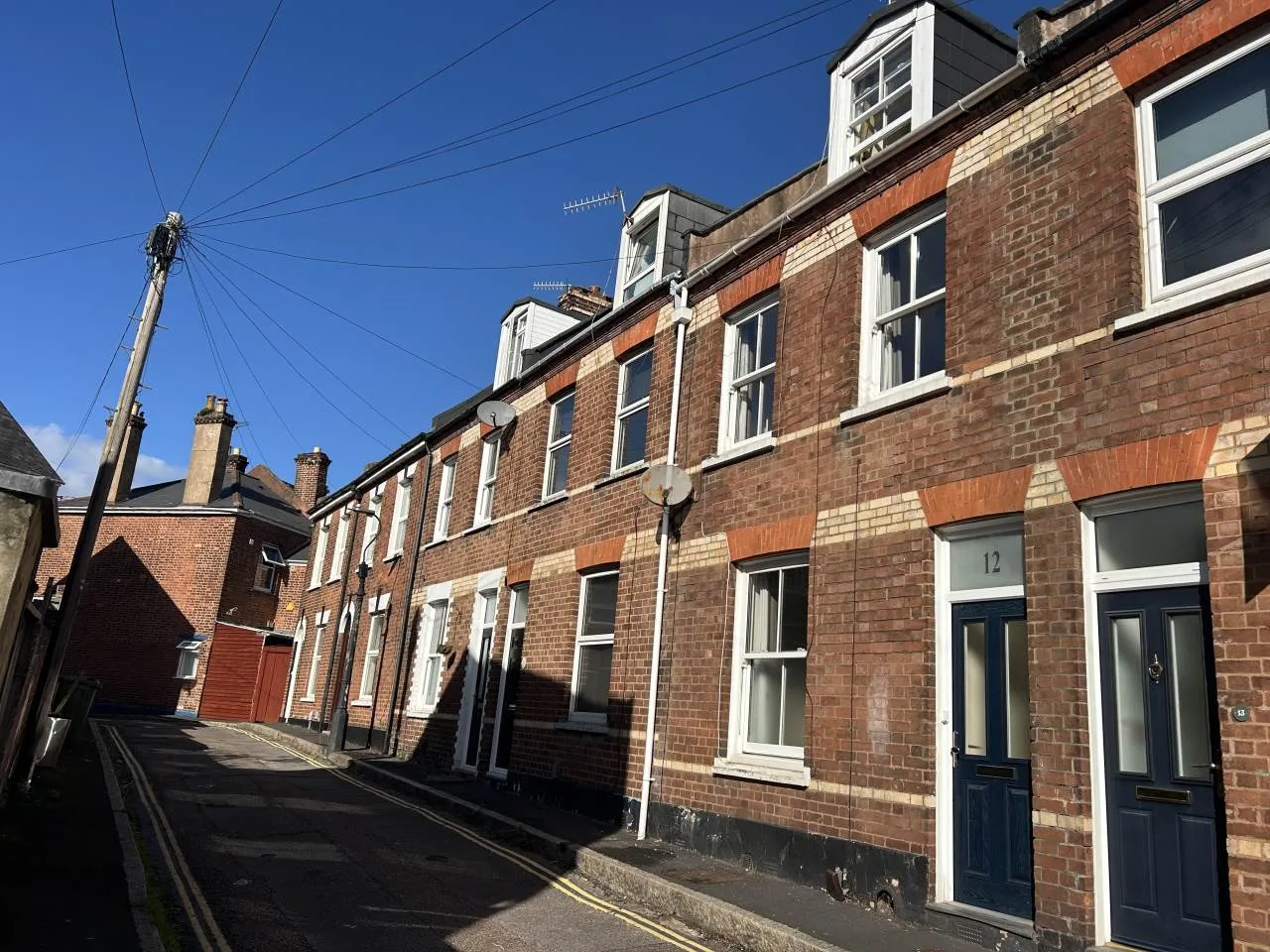 Flat Oldpark Road in Exeter