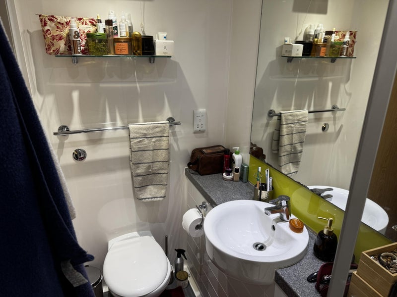 Room Steedman Street in Greater London