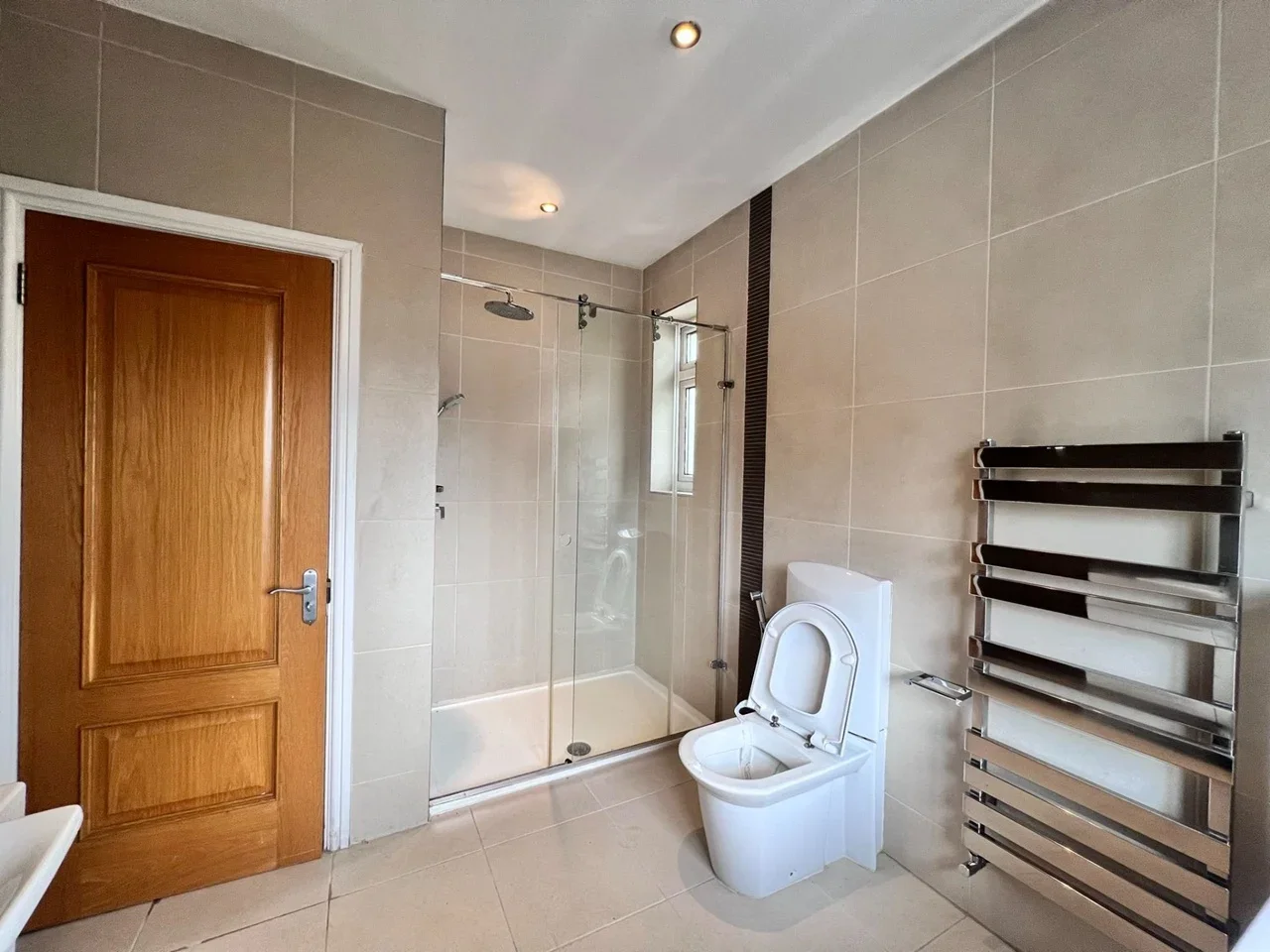Room Foxwood Close in Greater London