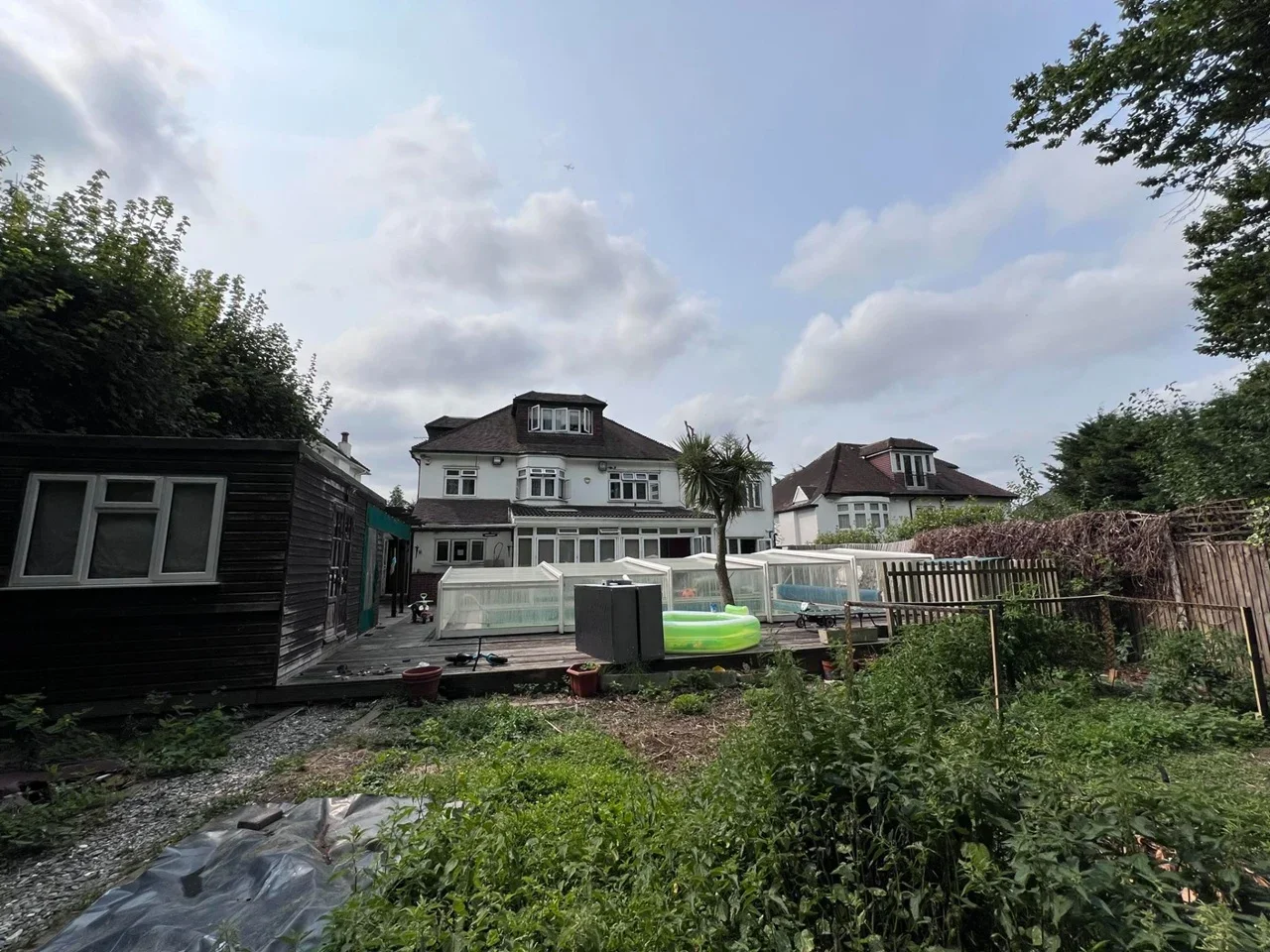 Room Foxwood Close in Greater London