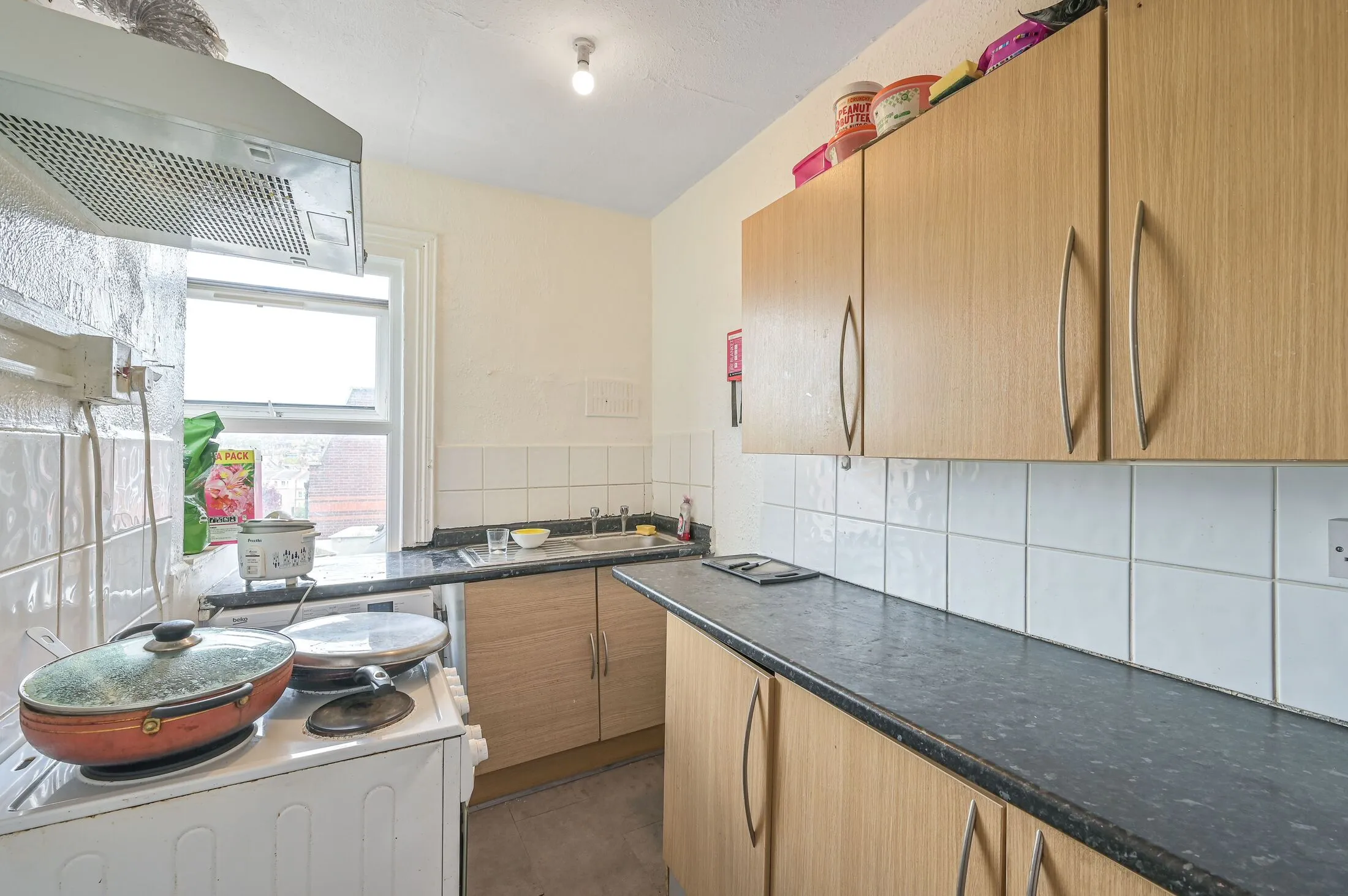 Flat Kilburn High Road in Greater London