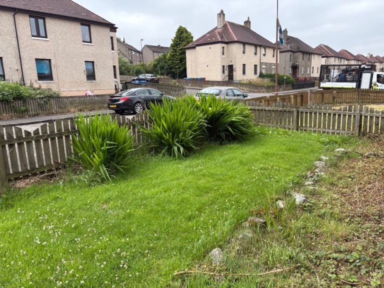 Flat Glebe Road in Bathgate