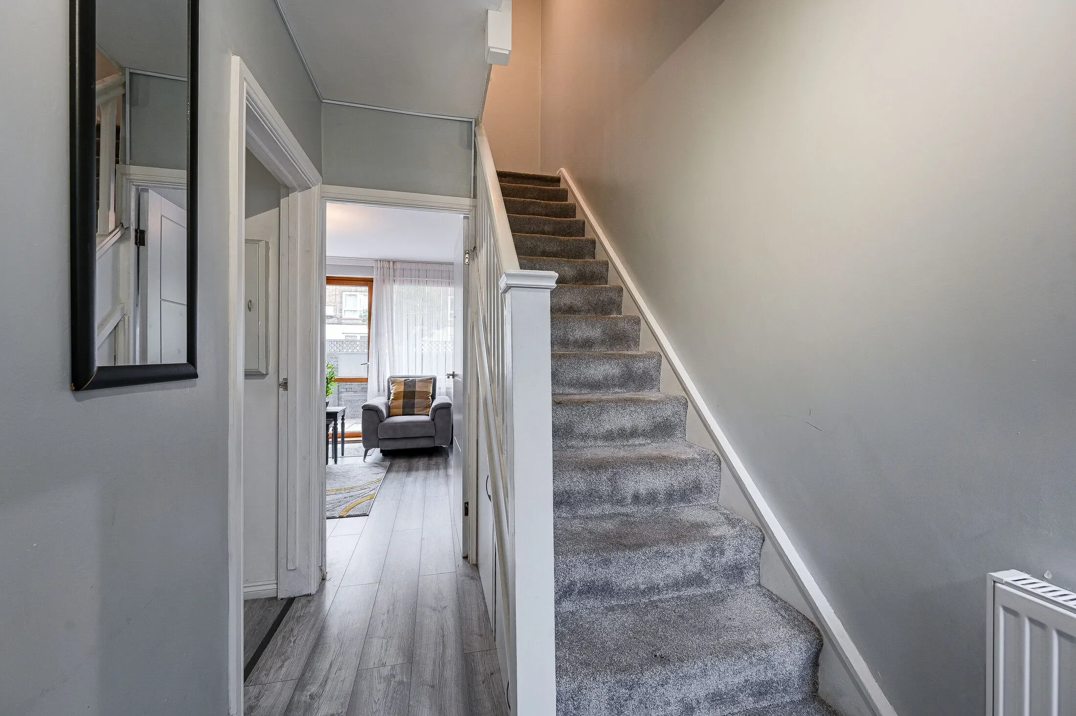 Flat Thornham Street in Greater London