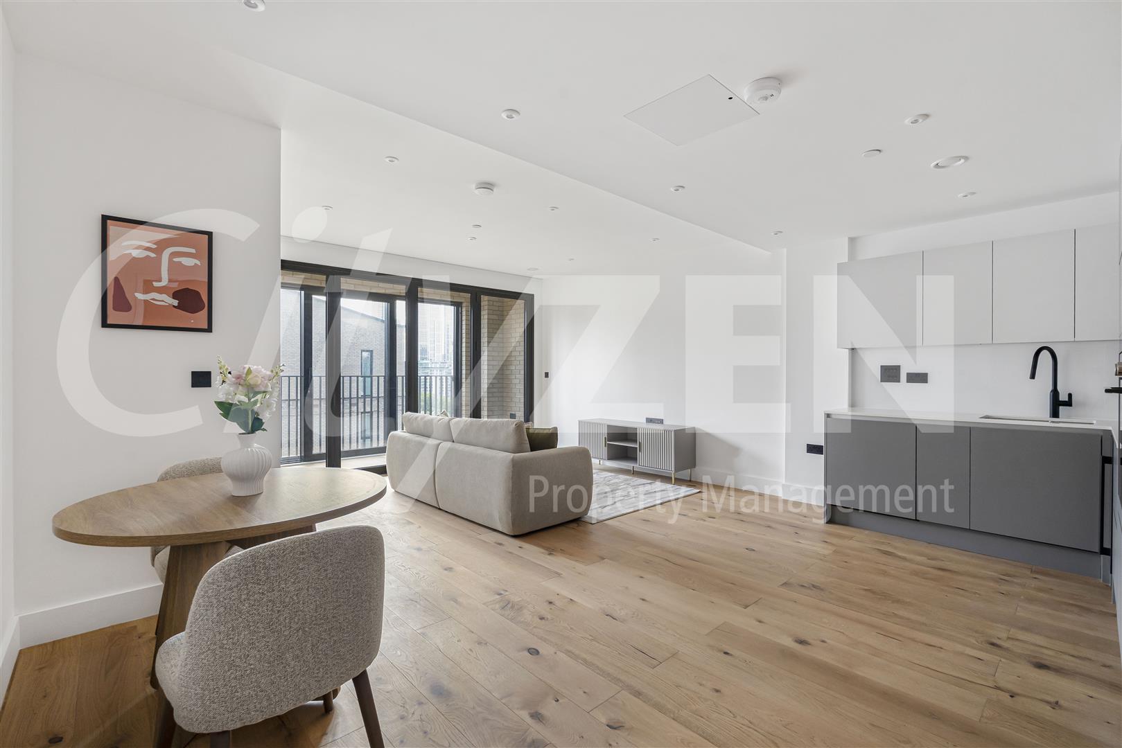 Flat Worgan Street in Greater London