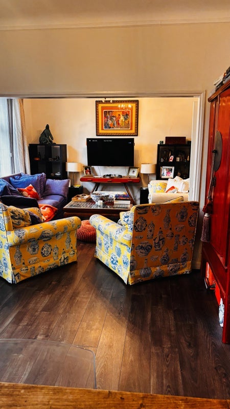 Flat Putney Hill in Greater London