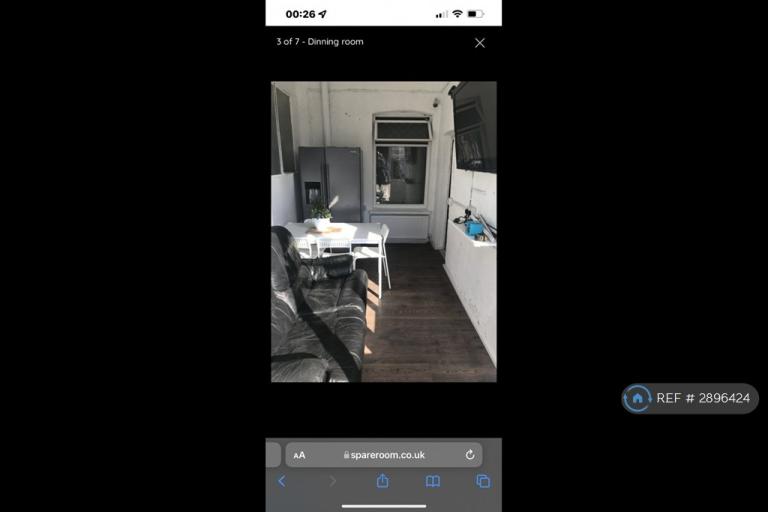 Room Myrtledene Road in Greater London