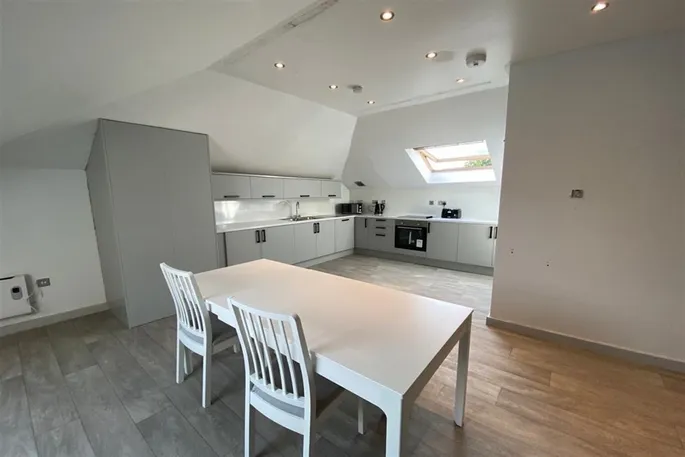 Flat Moore Gate in Broxtowe