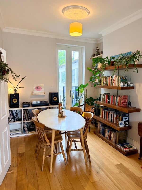 Room Lugard Road in Greater London