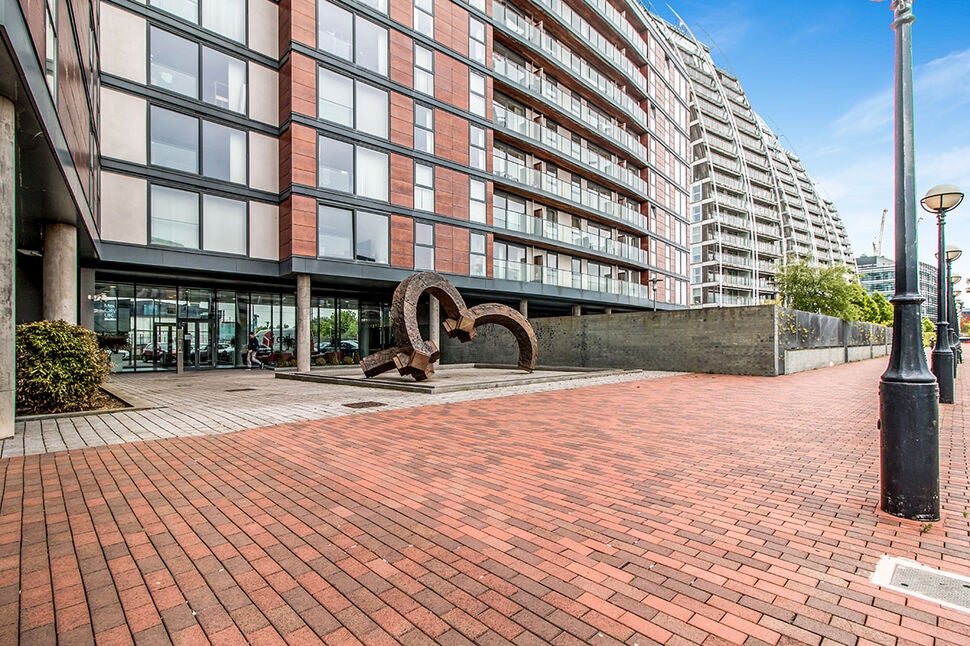 Flat Anchorage Quay in Salford